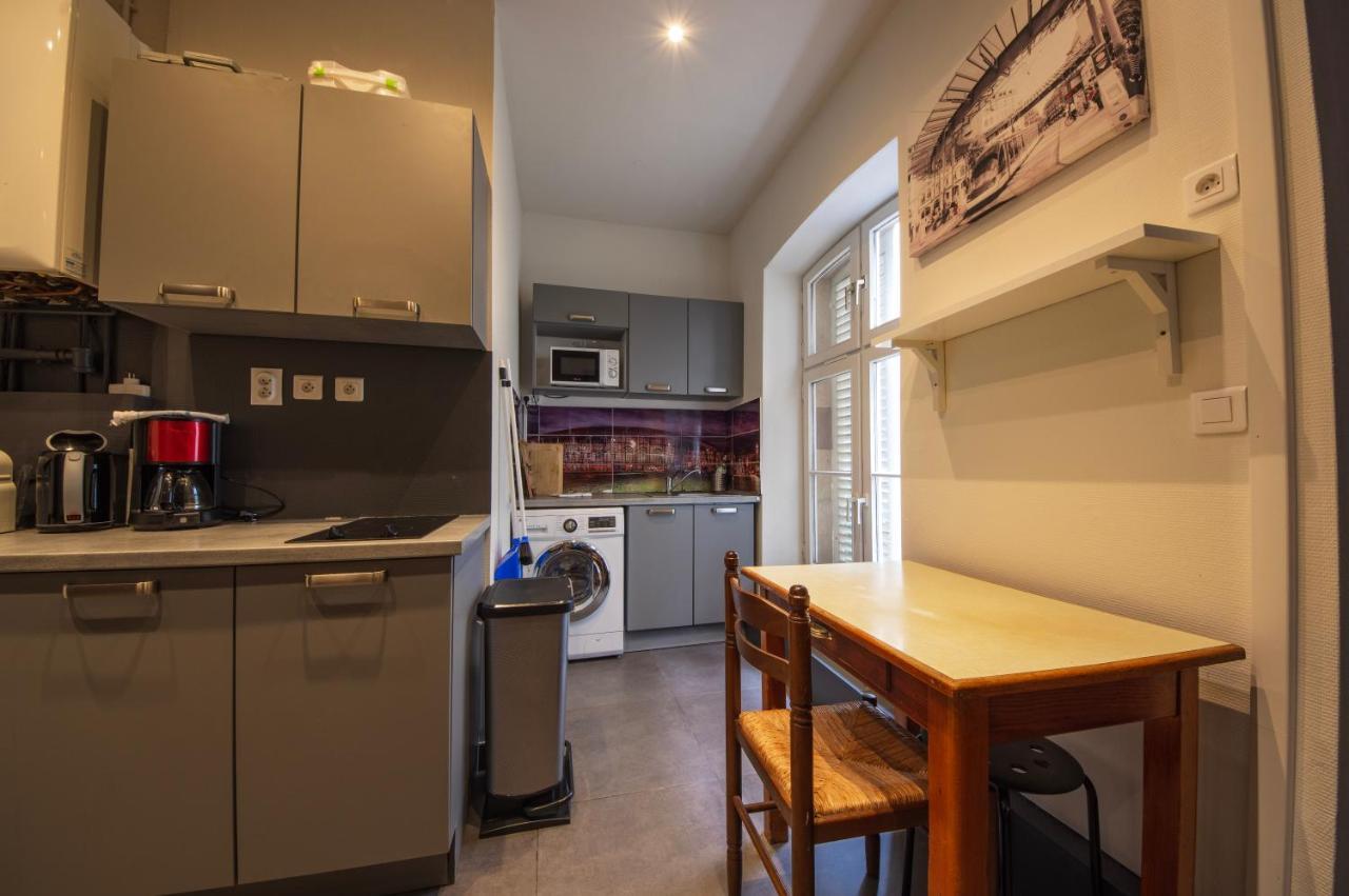 Les Ecrivains Apartment Страсбург Екстериор снимка